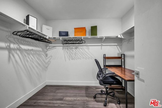 728 N Sweetzer Avenue 112, West Hollywood, CA 90069