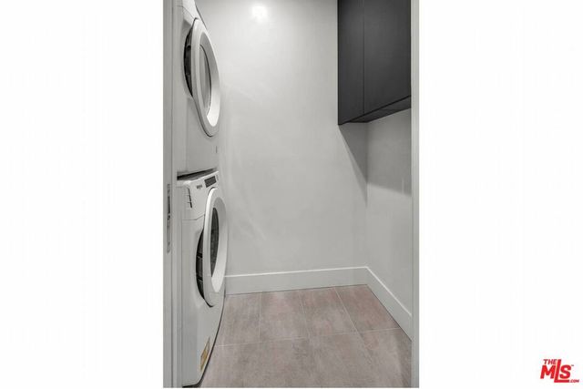 728 N Sweetzer Avenue 112, West Hollywood, CA 90069