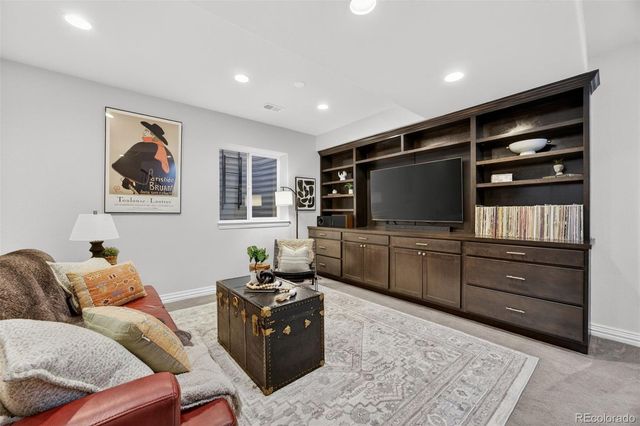 2933 Lawrence Street, Denver, CO 80205