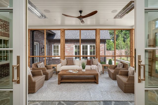 1113 Glenwood Ave, Nashville, TN 37204