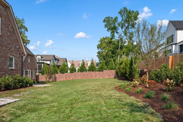 1113 Glenwood Ave, Nashville, TN 37204