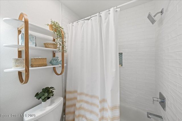 3256 Sea Oats Circle, Melbourne Beach, FL 32951