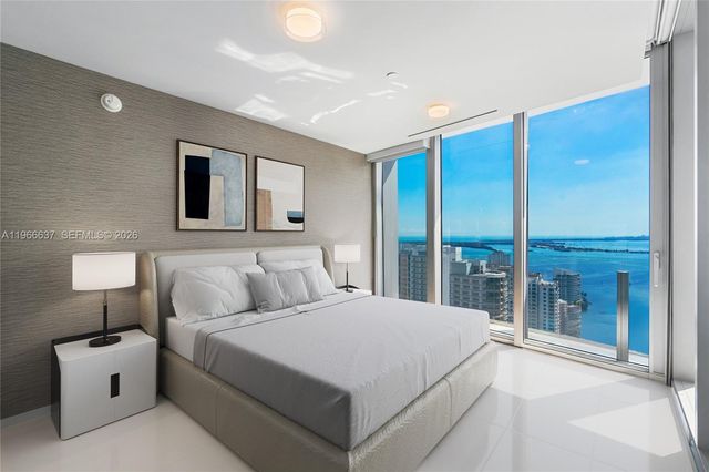 300 Biscayne Blvd Way 4005, Miami, FL 33131