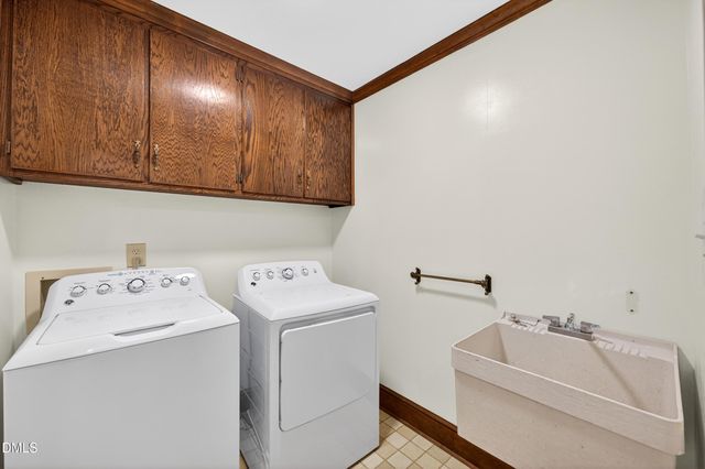 1901 Aurora Drive, Raleigh, NC 27615