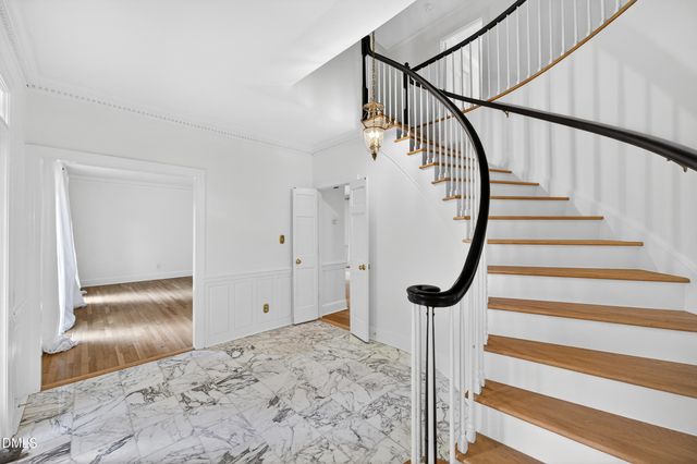 1901 Aurora Drive, Raleigh, NC 27615