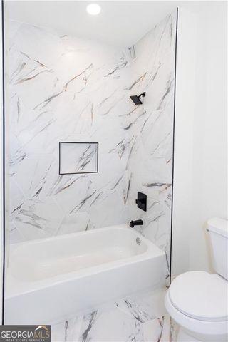 3342 Landings South Drive, Atlanta, GA 30331