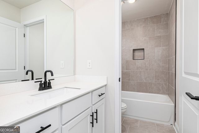 608 Cantrell Drive, Dallas, GA 30157