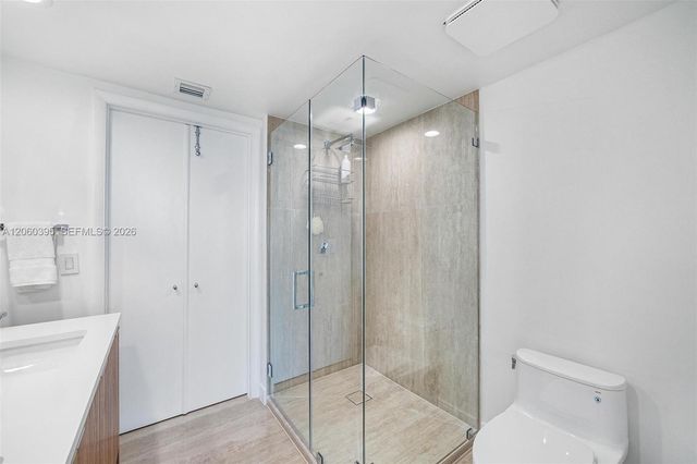 50 BISCAYNE BLVD 2706, Miami, FL 33132