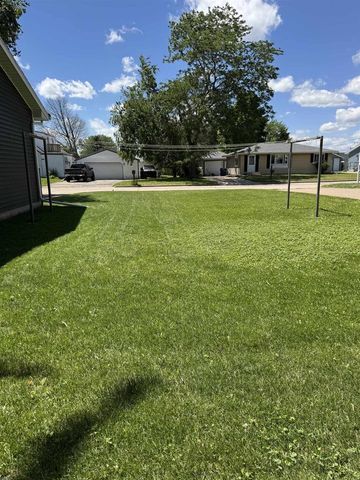 2704 N DAVID STREET, Appleton, WI 54914
