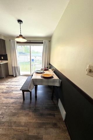 2704 N DAVID STREET, Appleton, WI 54914