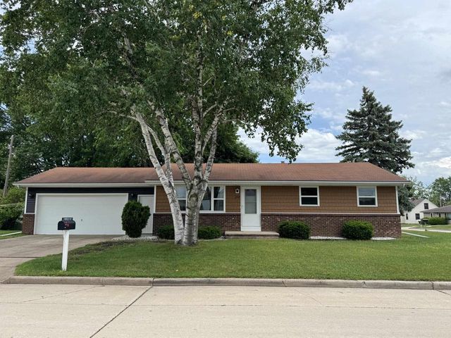 2704 N DAVID STREET, Appleton, WI 54914