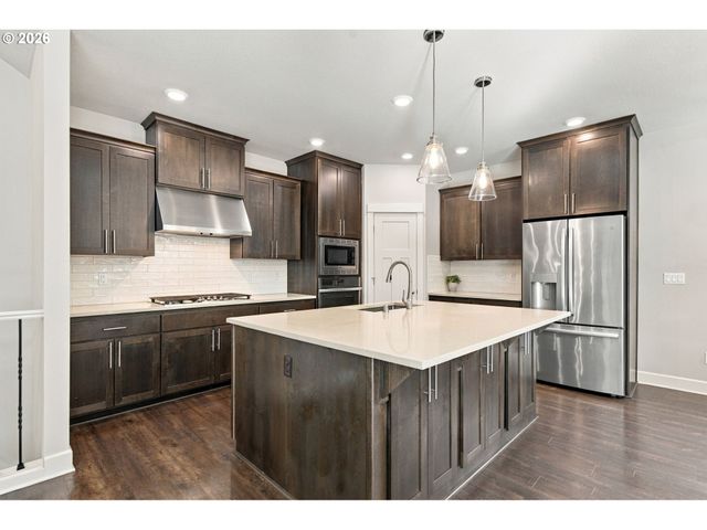 4757 S 19TH St, Ridgefield, WA 98642