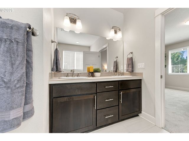 4757 S 19TH St, Ridgefield, WA 98642