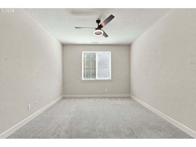 4757 S 19TH St, Ridgefield, WA 98642
