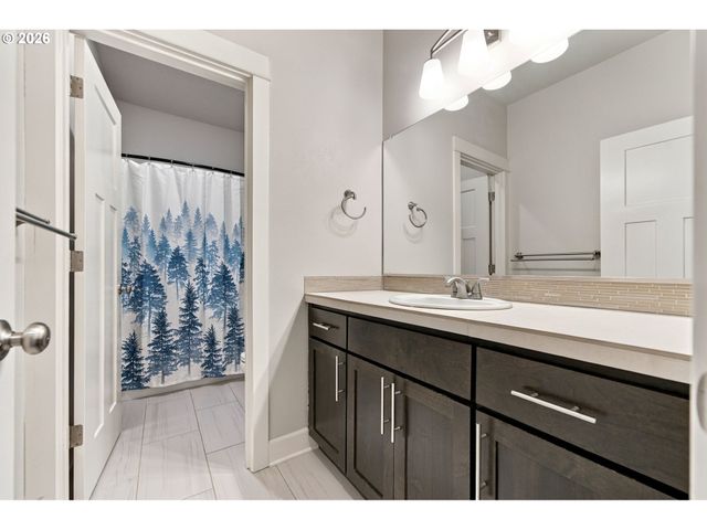 4757 S 19TH St, Ridgefield, WA 98642