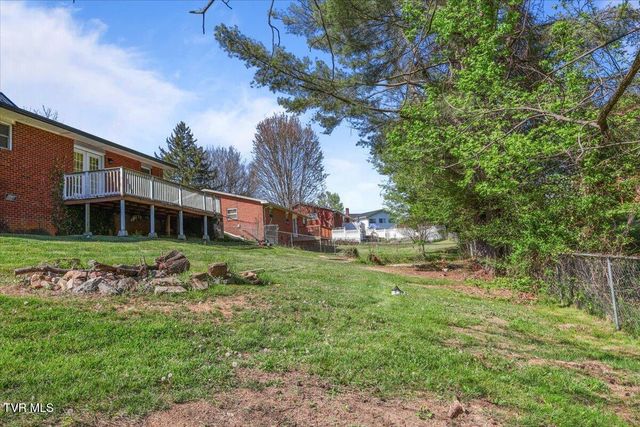 146 Circleview Drive, Johnson City, TN 37615