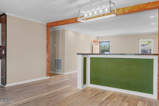 146 Circleview Drive, Johnson City, TN 37615