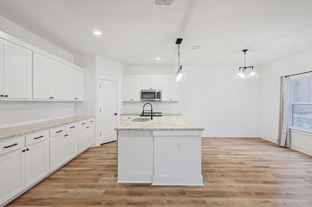 4912 Ridglea Lane, Fort Worth, TX 76116