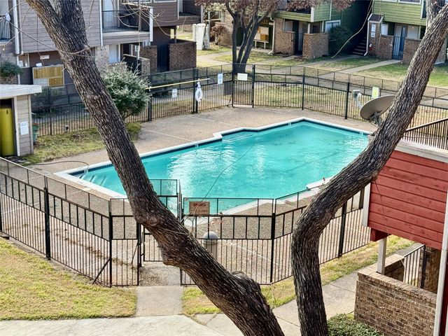 9839 Walnut Street 305, Dallas, TX 75243