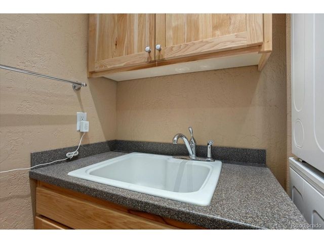 1100 E Sabeta Ave, Poncha Springs, CO 81242