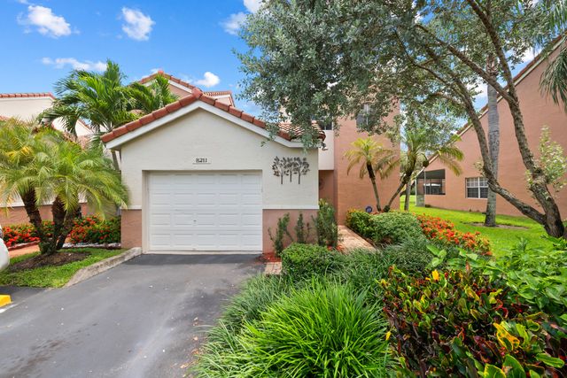 8211 NW 70th Street, Tamarac, FL 33321