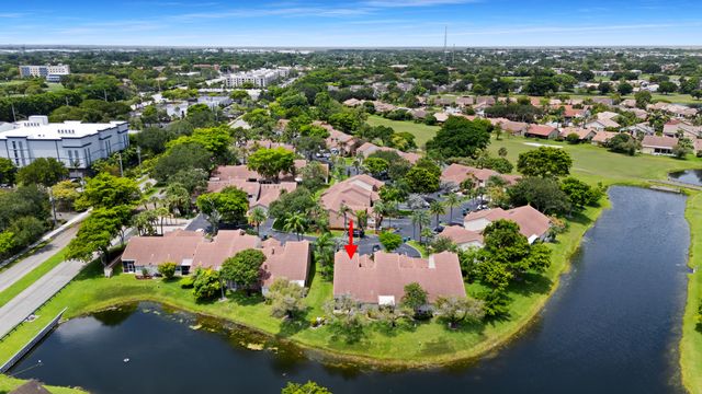 8211 NW 70th Street, Tamarac, FL 33321