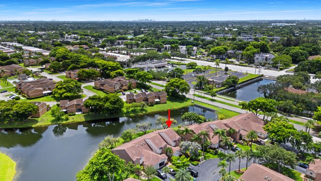 8211 NW 70th Street, Tamarac, FL 33321