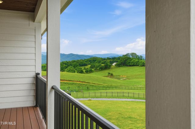 401 Bulldog Miller Road, Jonesborough, TN 37659