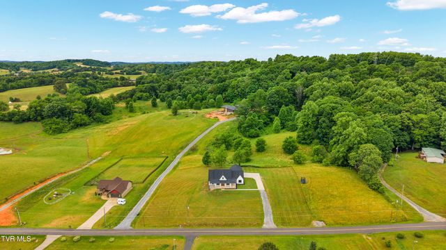 401 Bulldog Miller Road, Jonesborough, TN 37659
