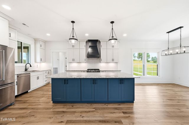 401 Bulldog Miller Road, Jonesborough, TN 37659