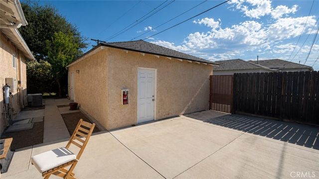 2569 N Brighton Street, Burbank, CA 91504