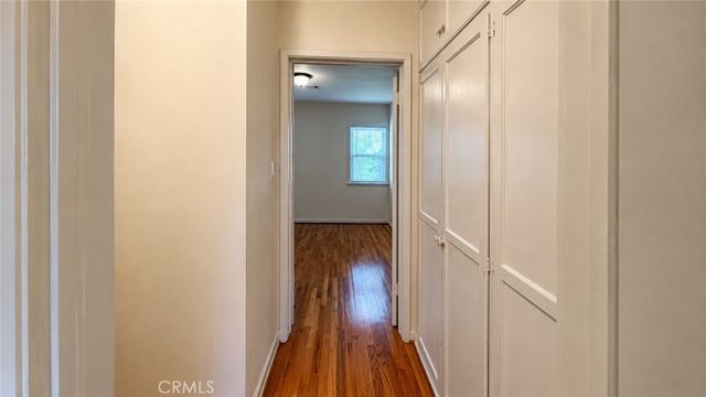 2569 N Brighton Street, Burbank, CA 91504