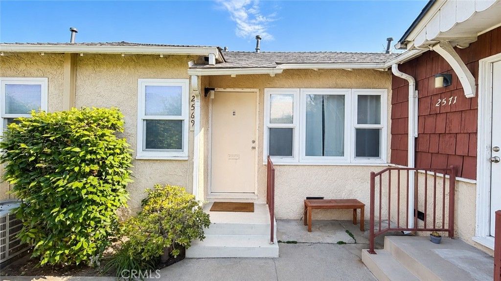 2569 N Brighton Street, Burbank, CA 91504