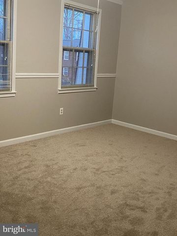 8326 GLASTONBURY CT, Annandale, VA 22003