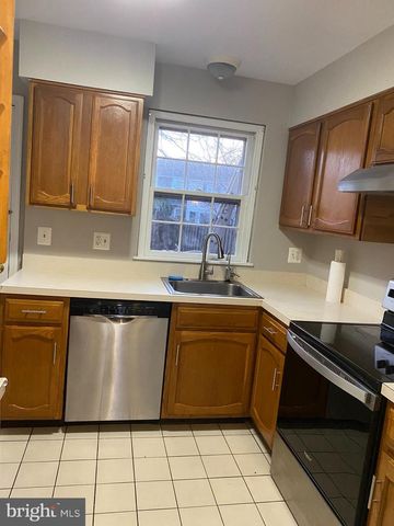 8326 GLASTONBURY CT, Annandale, VA 22003