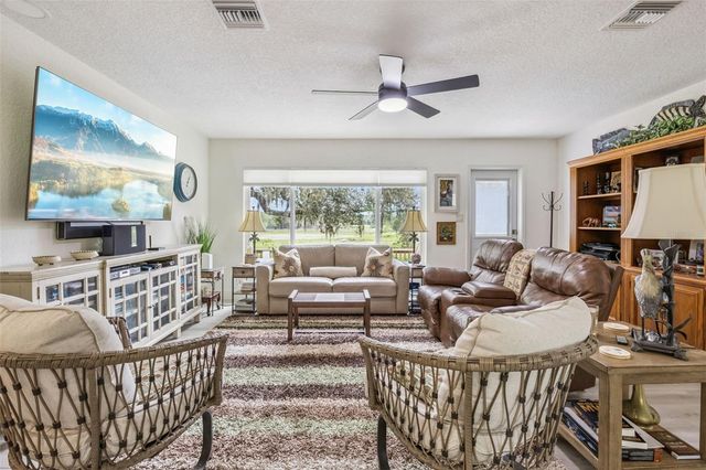 1476 SPRING LAKE ROAD, Fruitland Park, FL 34731