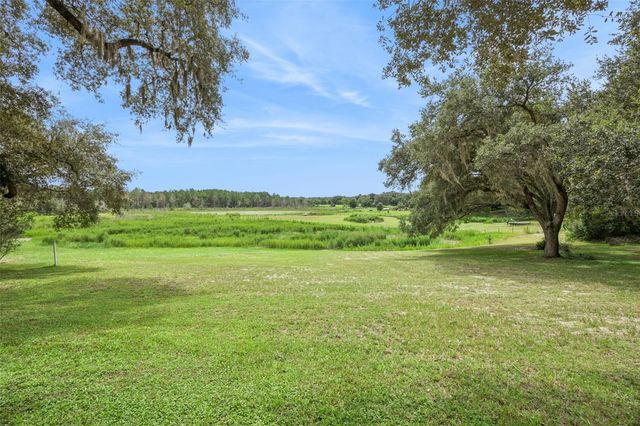 1476 SPRING LAKE ROAD, Fruitland Park, FL 34731
