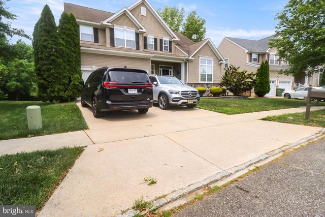 17 HILLSIDE DR, Woolwich Township, NJ 08085