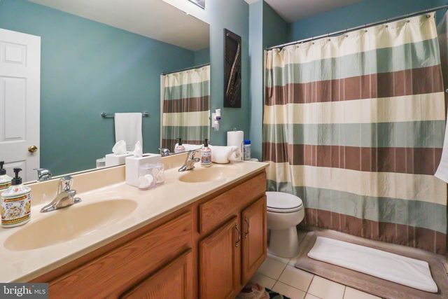17 HILLSIDE DR, Woolwich Township, NJ 08085