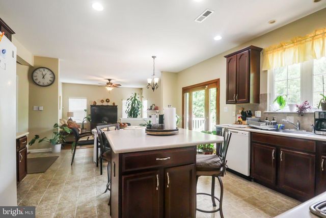 17 HILLSIDE DR, Woolwich Township, NJ 08085