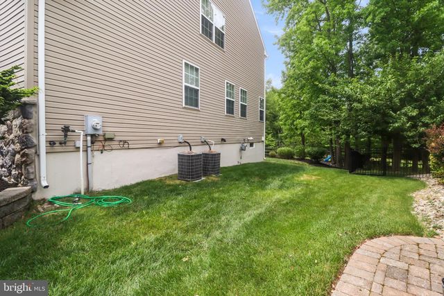 17 HILLSIDE DR, Woolwich Township, NJ 08085