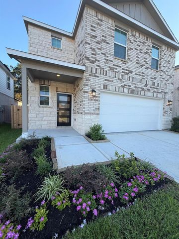 8011 Heroes Hall Drive, Magnolia, TX 77354
