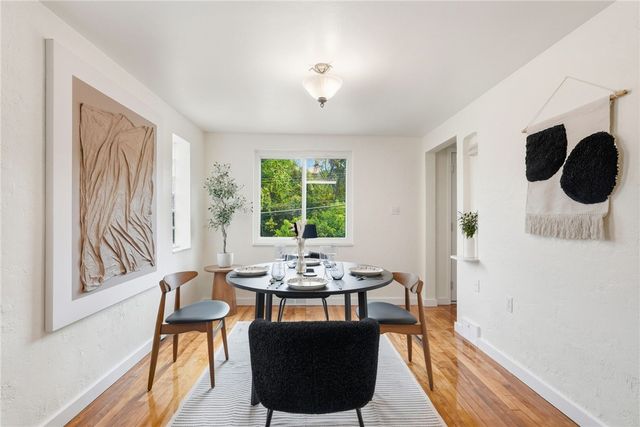 1204 Mifflin Rd, Lincoln Place, PA 15207