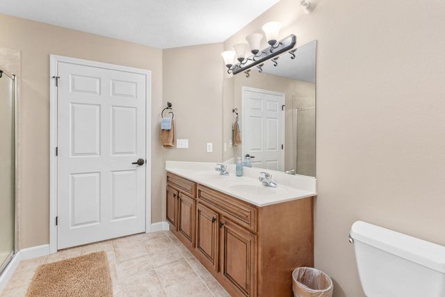 250 Lakewood Drive 5205, Hollister, MO 65672