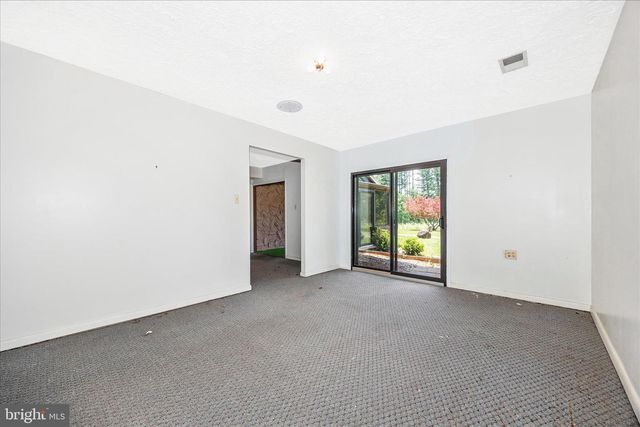 18810 WASCHE RD, Dickerson, MD 20842