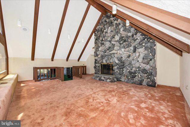 18810 WASCHE RD, Dickerson, MD 20842
