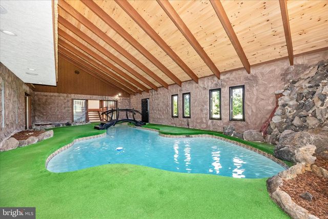 18810 WASCHE RD, Dickerson, MD 20842