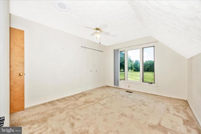 18810 WASCHE RD, Dickerson, MD 20842