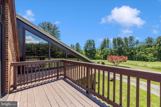 18810 WASCHE RD, Dickerson, MD 20842