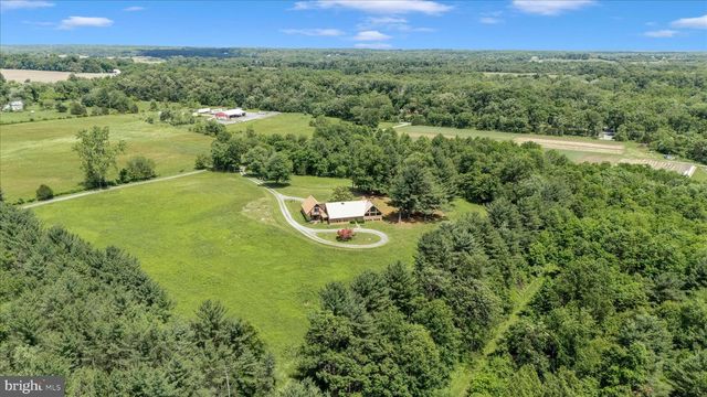 18810 WASCHE RD, Dickerson, MD 20842